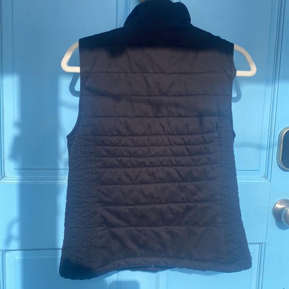BandolinoBlu Black Quilted Vest size M - Picture 12 of 13
